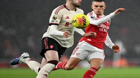 3月28日，杜锋与徐杰访谈录：广东队吉仑沃特训练备战最新进展揭晓。