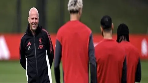 大乐透期号专家推荐：16连12质合分析，前区十码精选